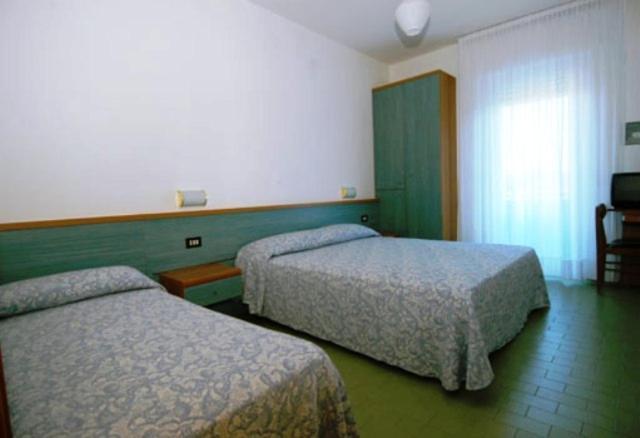 Hotel Paris Lignano Sabbiadoro Eksteriør billede