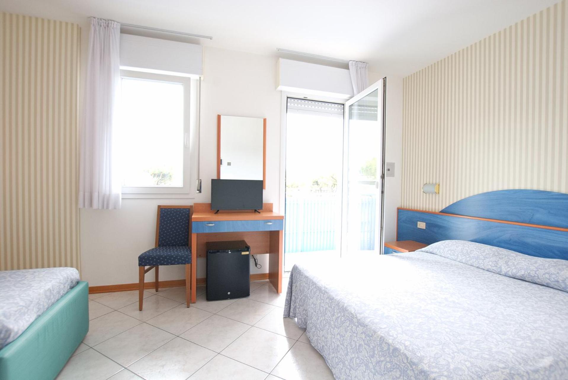 Hotel Paris Lignano Sabbiadoro Eksteriør billede