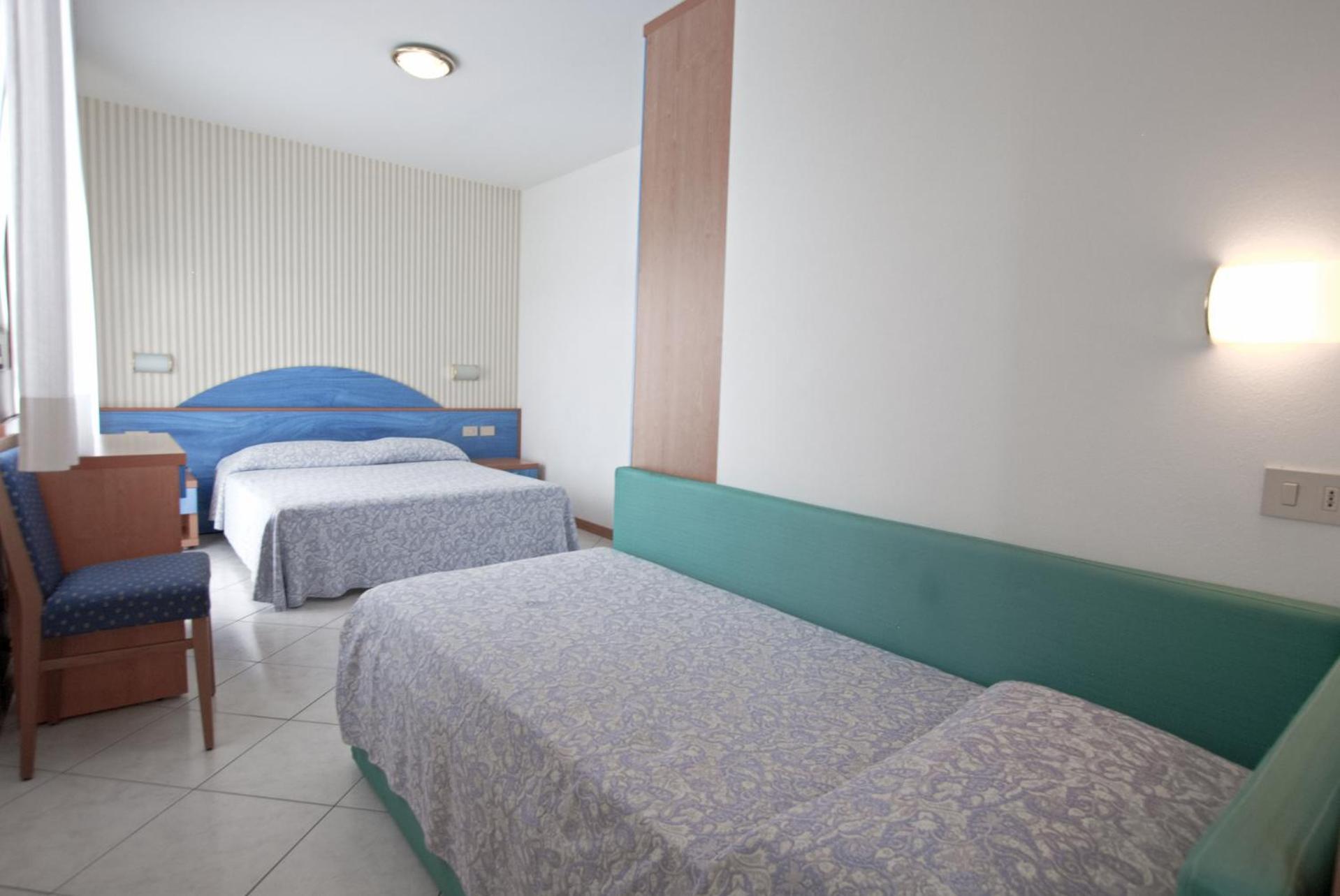 Hotel Paris Lignano Sabbiadoro Eksteriør billede