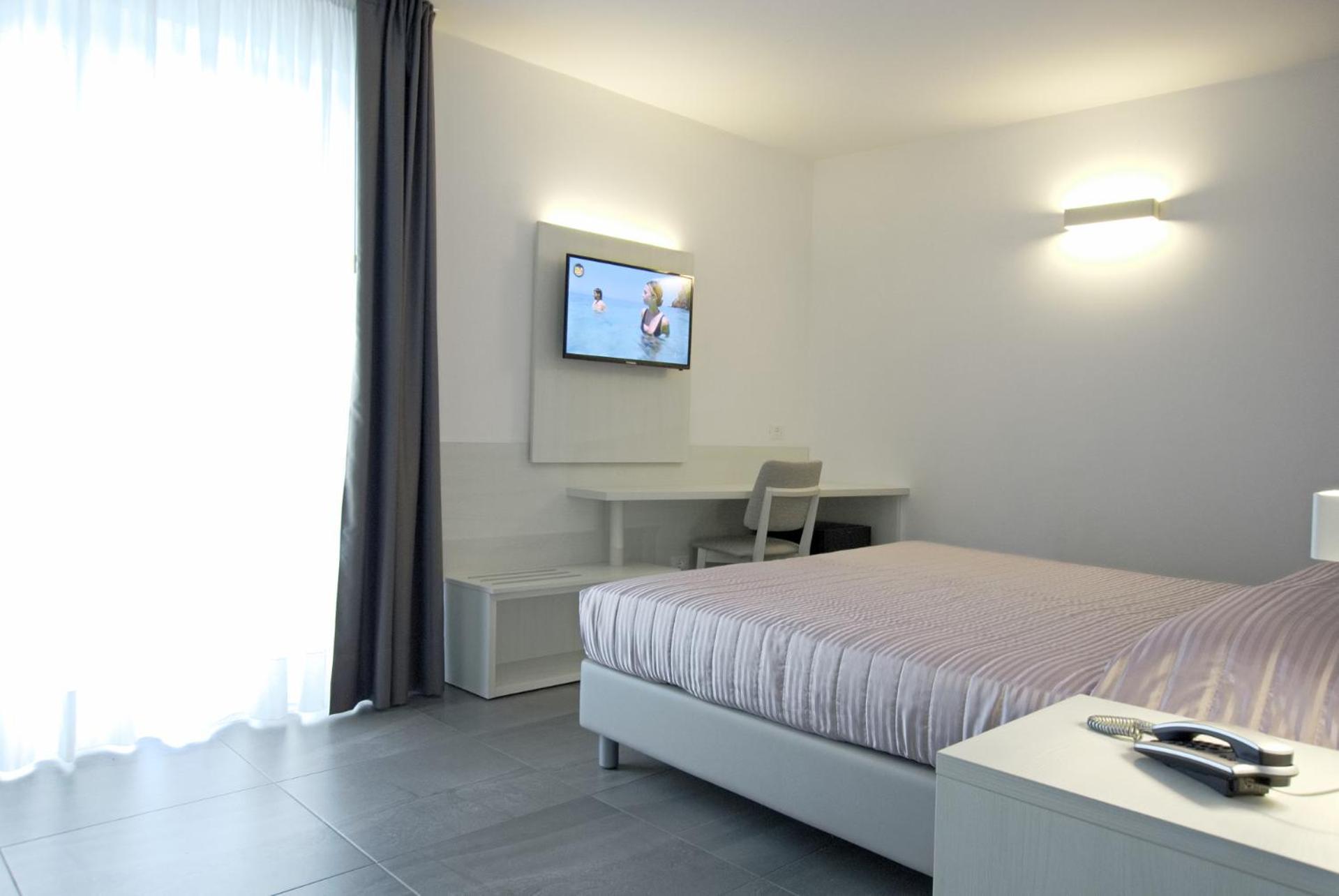 Hotel Paris Lignano Sabbiadoro Eksteriør billede