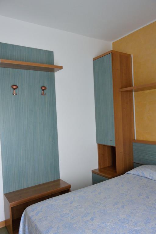 Hotel Paris Lignano Sabbiadoro Værelse billede